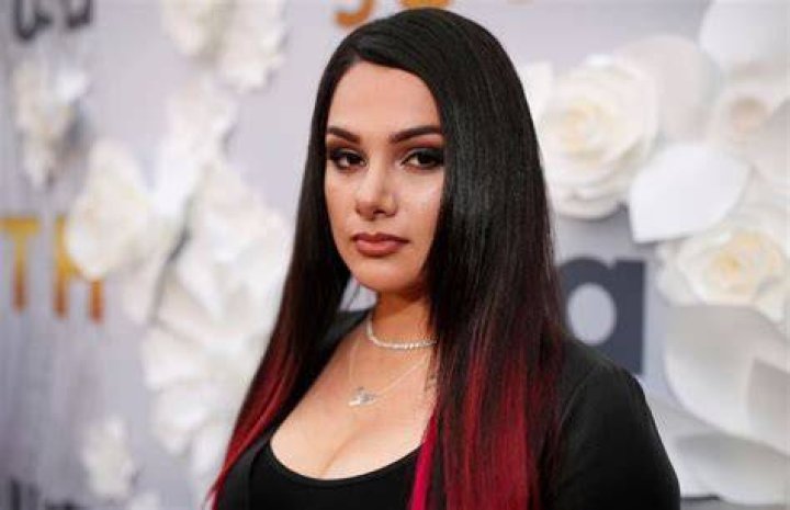 Snow Tha Product Net worth, Age: Husband, Bio-Wiki, Kids, Weight