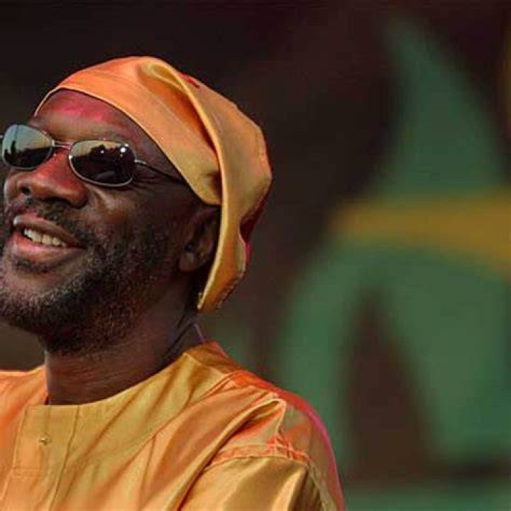 Soul legend Isaac Hayes dies at 65