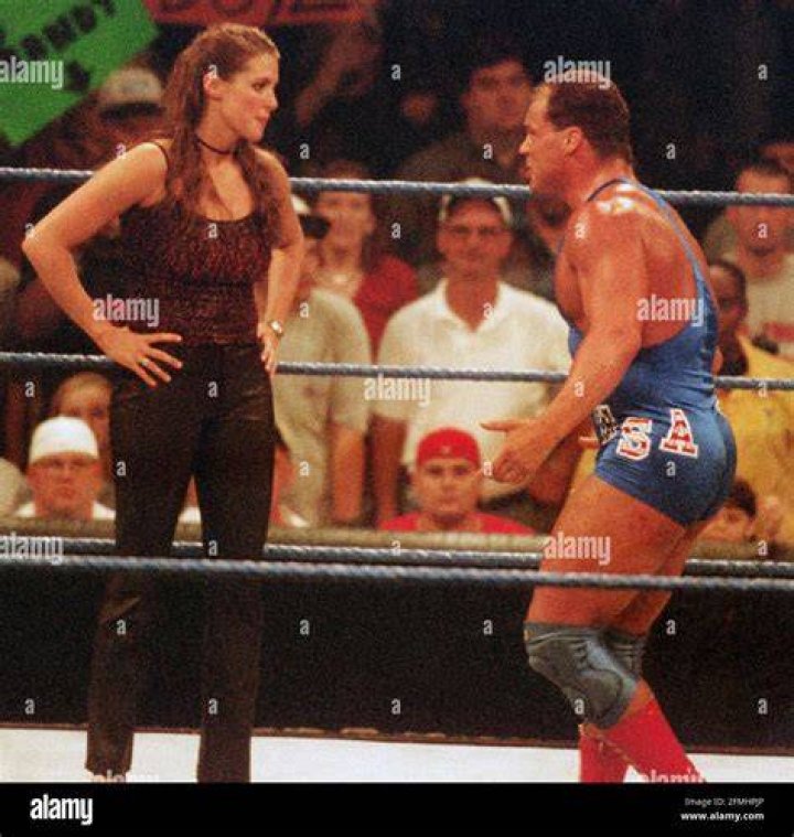 Stephanie McMahon And Kurt Angle 