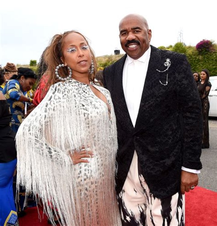 Steve Harvey - Age, Bio, Birthday, Family, Net Worth