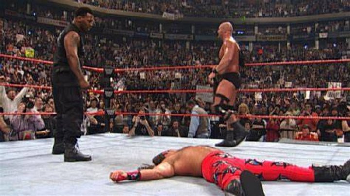 Stone Cold slams Shawn