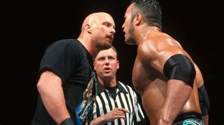 Stone Cold v The Rock WrestleMania 19 Cropped