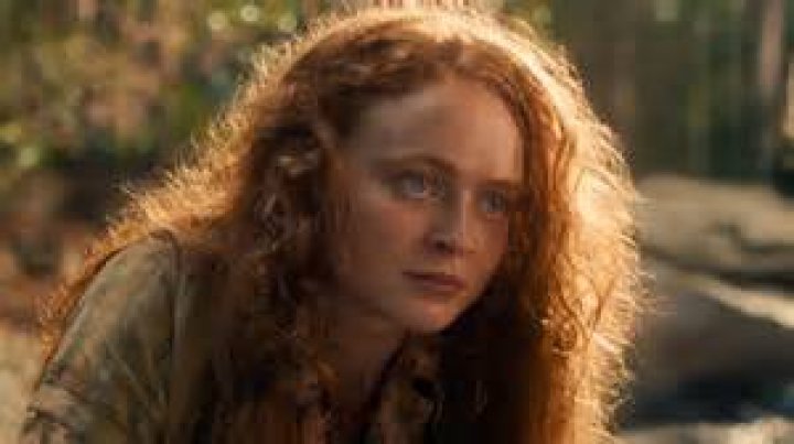 Stranger Things’ Sadie Sink on What Max Wrote in Last Letters