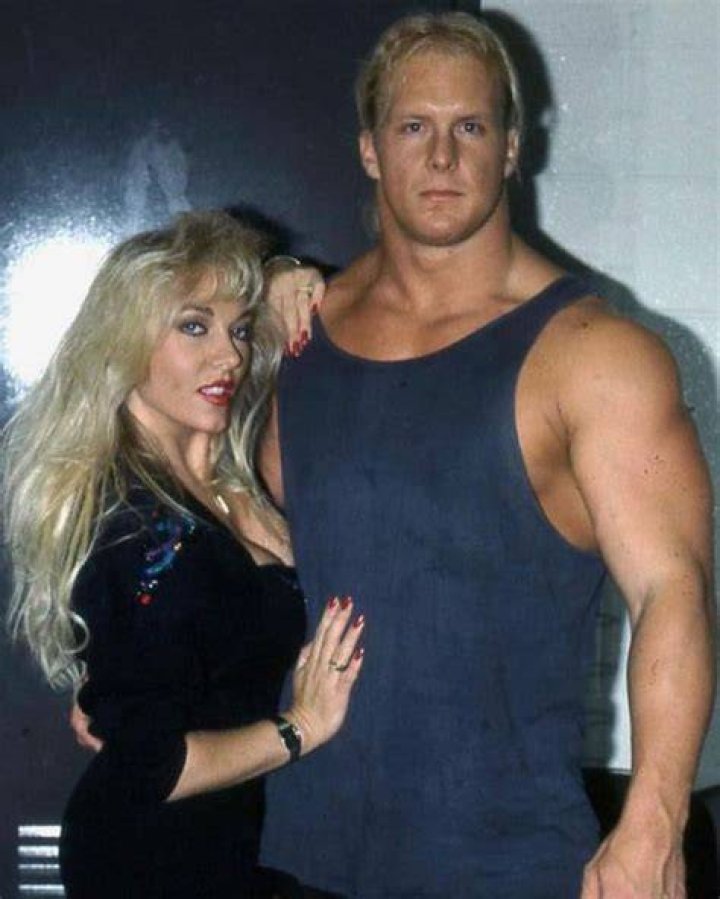 Stunning Steve Austin and Lady Blossom in WCW