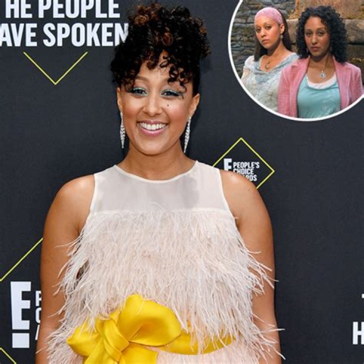 Tamera Mowry-Housley Teases Twitches 3 Film With Chloe X Halle