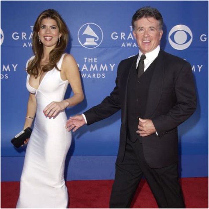 Tanya Thicke Net Worth