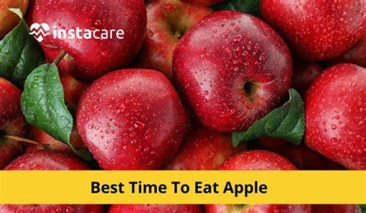 The Best and Worst time to Eat an APPLE? This is What Ayurveda Says