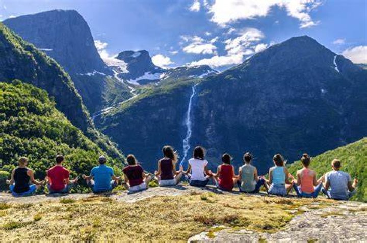 The Best Meaningful Travel Articles [Updated 2018]