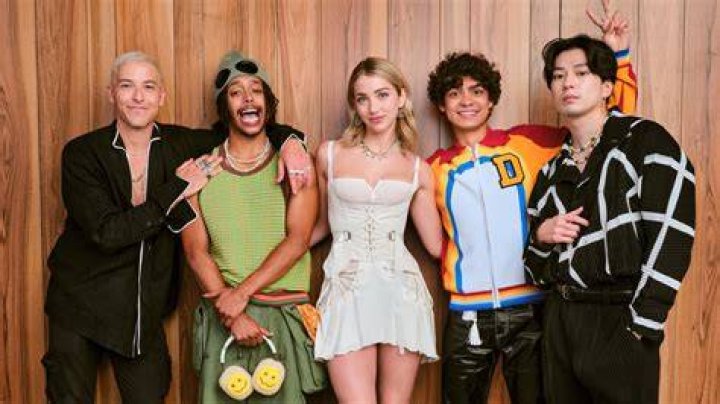 The cast of the Netflix original comedy Game Over, Man.