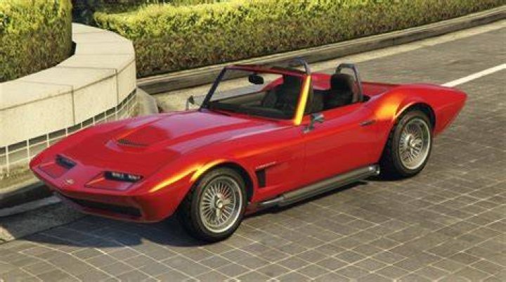 The Coquette Classic in GTA Online.