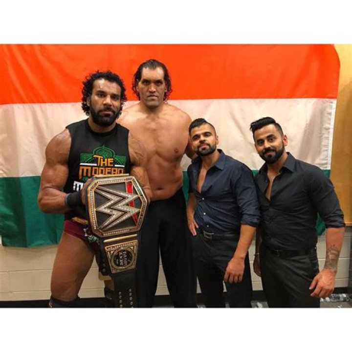 The Great Khali and Jinder Mahal Cropped