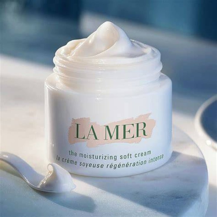 The Moisturizing Soft Cream Moisturizer