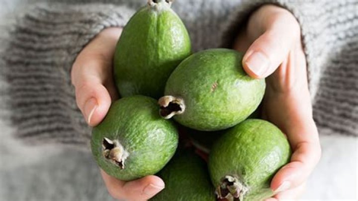 The ultimate guide: 10 ways with feijoas