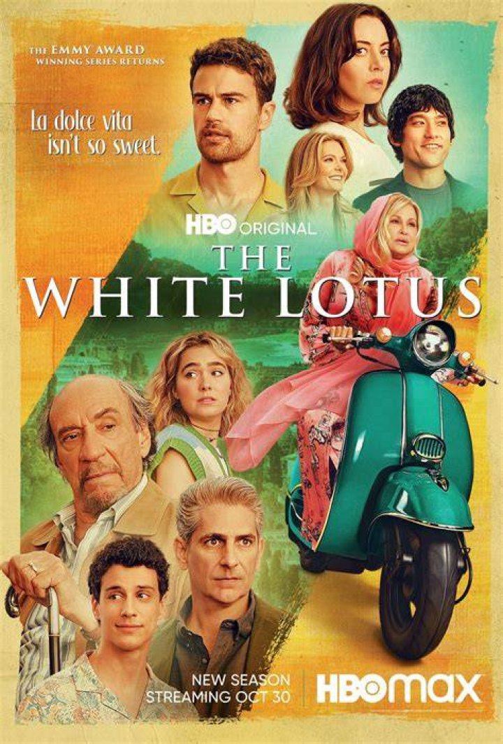 The White Lotus Season 2 Ethan Daphne Island