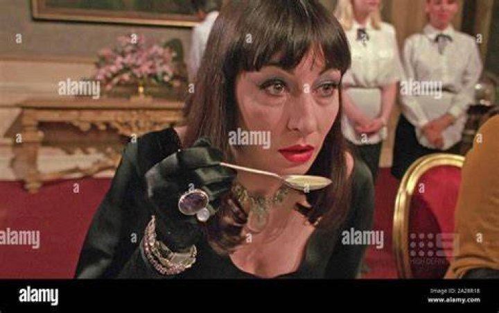 The Witches 1990 Angelica Houston Helena Bonham Carter Harry Potter