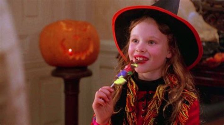 This Is What Dani From Hocus Pocus Looks Like Today