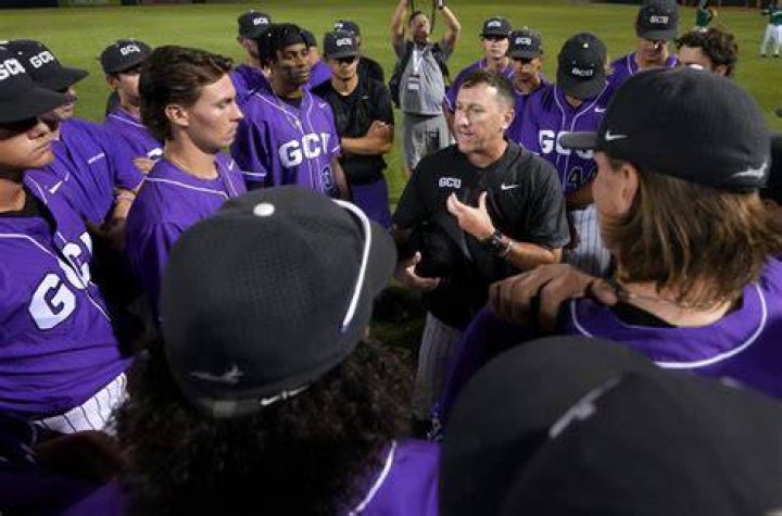 Three Strikes: Grand Canyon Tops WAC, Tracking Transfers, Examining HR Output in 2022 — College Baseball, MLB Draft, Prospects