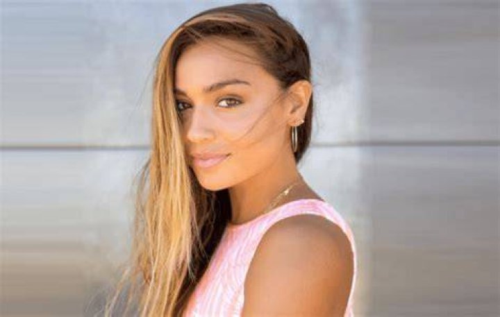 Tia Blanco biography, height, net worth, age, boyfriend, parents, and other updates