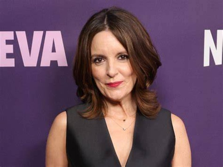 Tina Fey (centre) has asked episodes of 30 Rock featuring white actors in Black Face be removed. Photo / NBC 