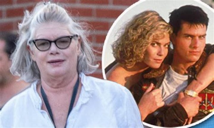 Tom Cruise and Kelly McGillis in Top Gun