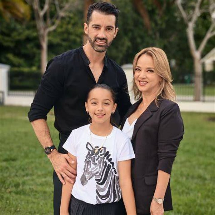 Toni Costa, bailar&iacute;n Mama Beaut&eacute;