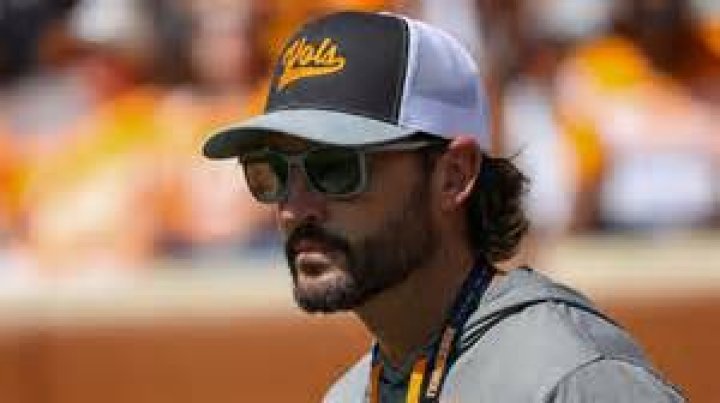Tony Vitello Girlfriend 2024: A Deep Dive Into The Life Of The Tennessee Baseball Coach