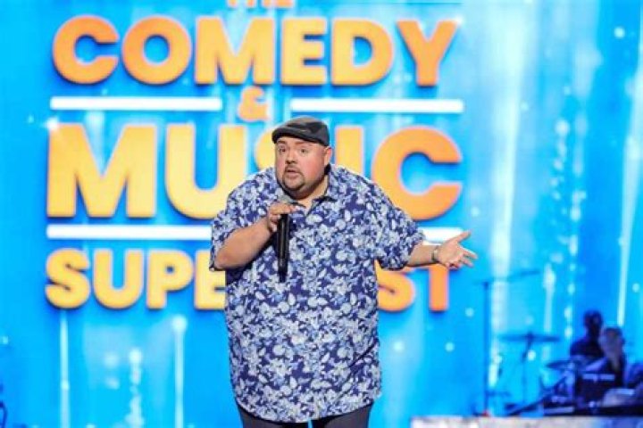 Top 15 funniest Mexican stand-up comedians as of 2024