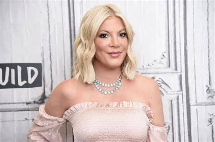 Tori Spelling Net worth, Age: Weight, Kids, Husband, Bio-Wiki
