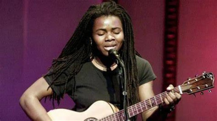 Tracy Chapman weight