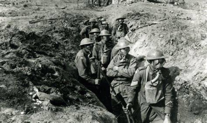 images/histmed/wwi/amops-05.jpg trenches