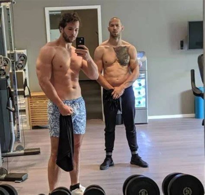 Tristan Tate's height, brother, daughter, net worth, Instagram, kickboxing career