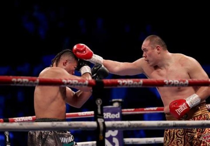 “Trying to Look Like He Own Joyce”: Fans Make Their Predictions as Final
Face-Off Between Joe Joyce and Zhilei Zhang Gets Intense Ahead of Rematch