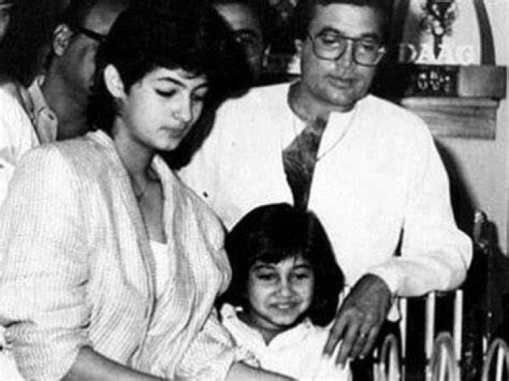 Twinkle Khanna shares a hilarious anecdote with a throwback pic with Rinkie Khanna and Rajesh Khanna