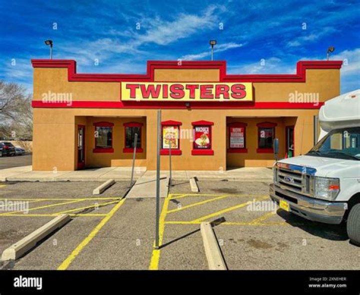 Twisters aka Los Pollos Hermanos