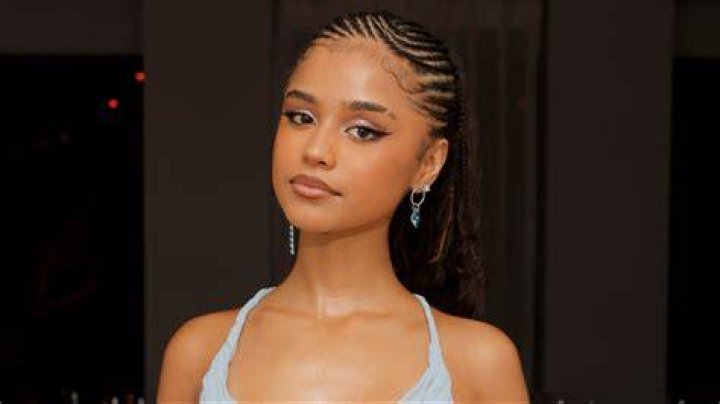 Tyla Singer Height