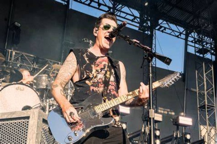 Tyler Connolly net worth