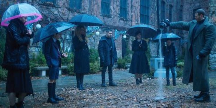 umbrella academy hargreeves funeral