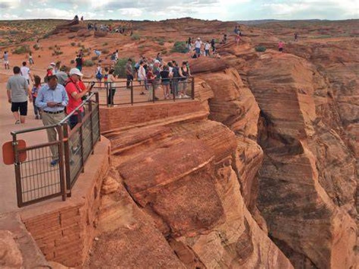 Uncovering The Truth: Tragic Deaths At Horseshoe Bend