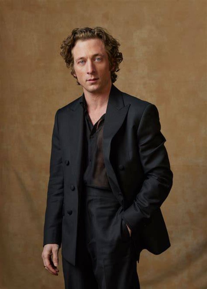 Understanding Jeremy Allen White's Back Injury: A Comprehensive Overview