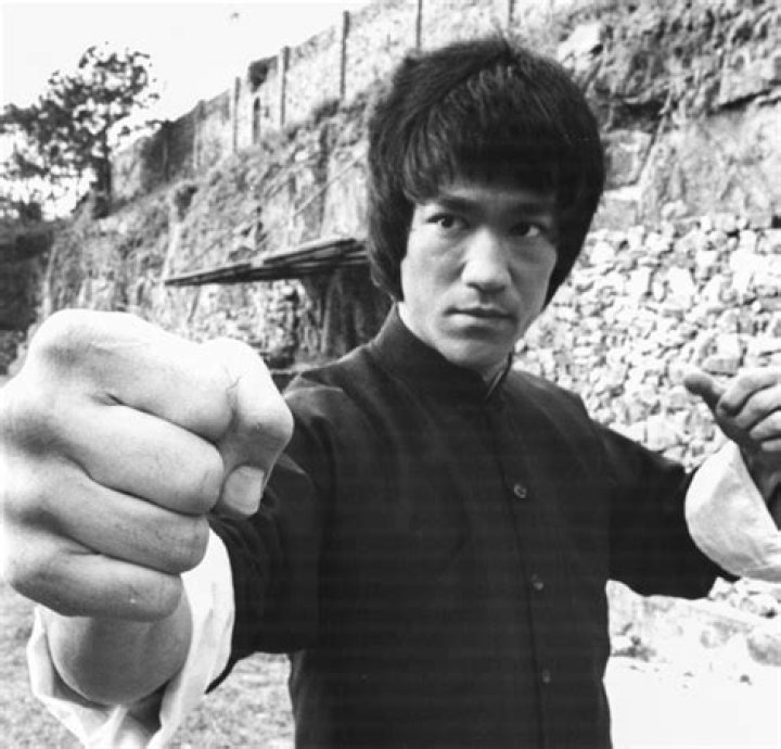 Unearthed Image Shows Bruce Lee Pulling Off Insane Two-Finger Pushups