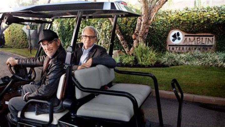 Universal Longtime CEO Was 84 – The Hollywood Reporter