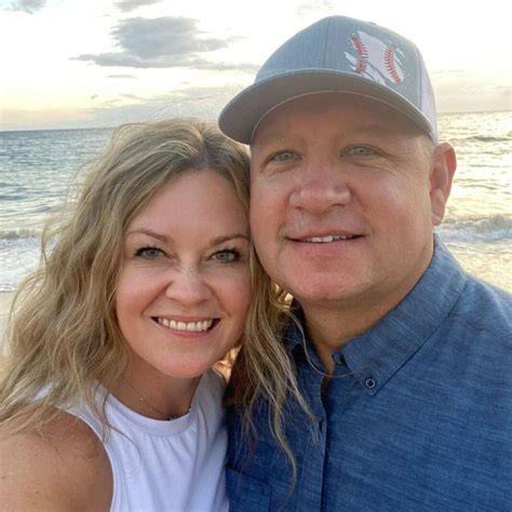 Unveiling The Life Of Robert Heights' Wife Leslie