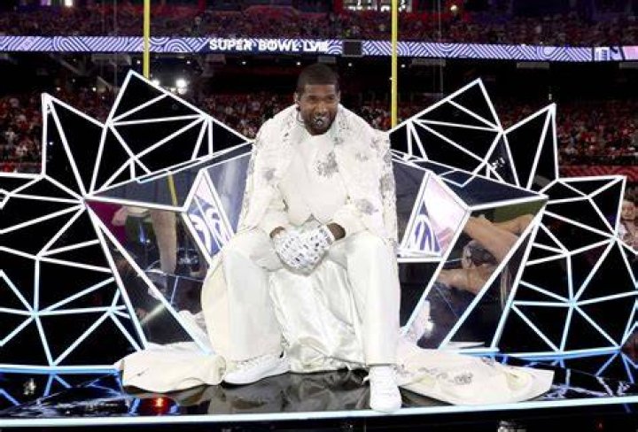 Usher Super Bowl 2024 Outfits for Halftime Show OffWhite Look & More