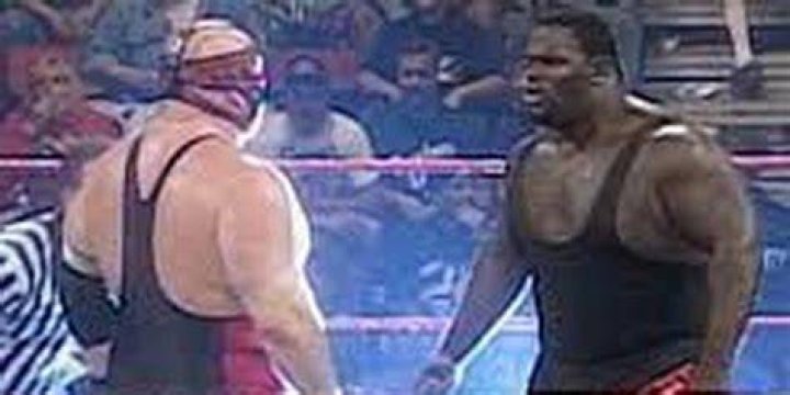 Vader v Mark Henry Fully Loaded 1998 Cropped