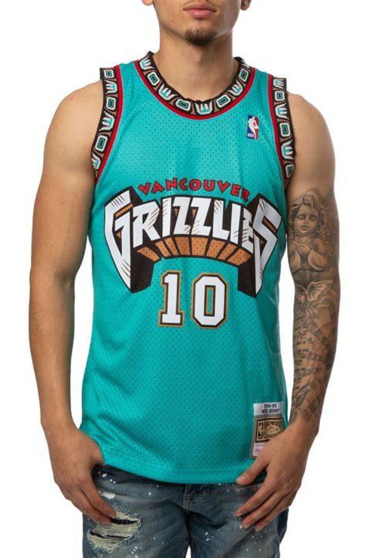Vancouver Grizzlies Bibby Jersey