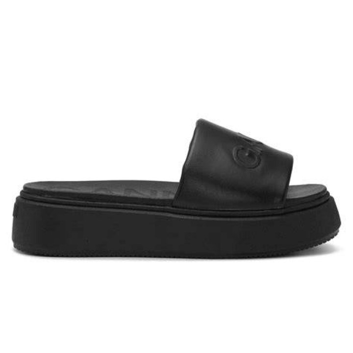 Vegea Slide Sandals