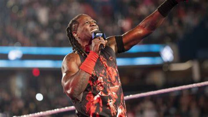 via pwinsider.com