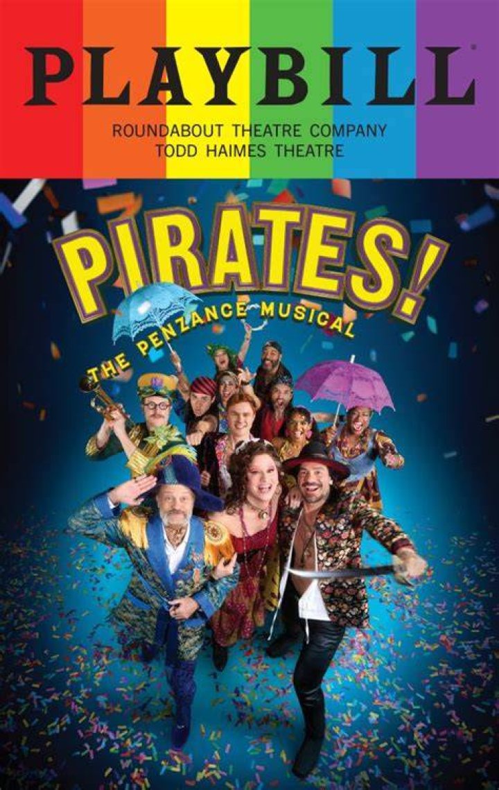 Vintage Playbill Book Pirates of Penzance Kevin Kline Linda