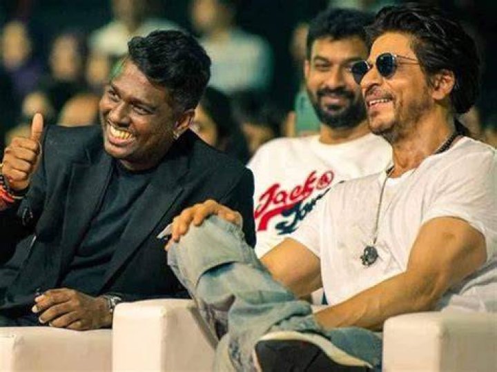 Viral Video: Shah Rukh Khan talks in Tamil with Jawan director Atlee