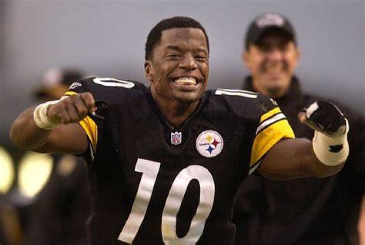 What does Kordell Stewart do for a living? ABTC